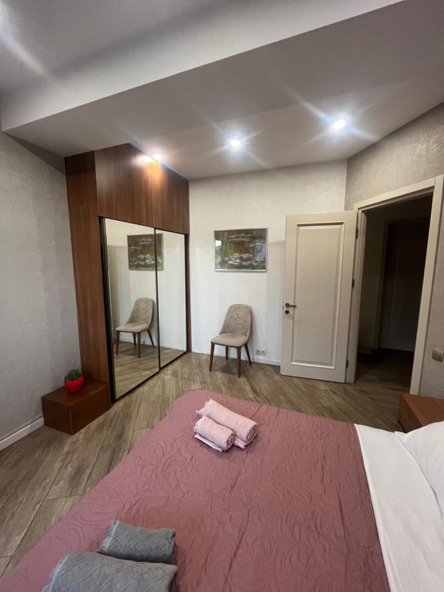 Panorama Khiliani Apartamento Tbilisi Exterior foto