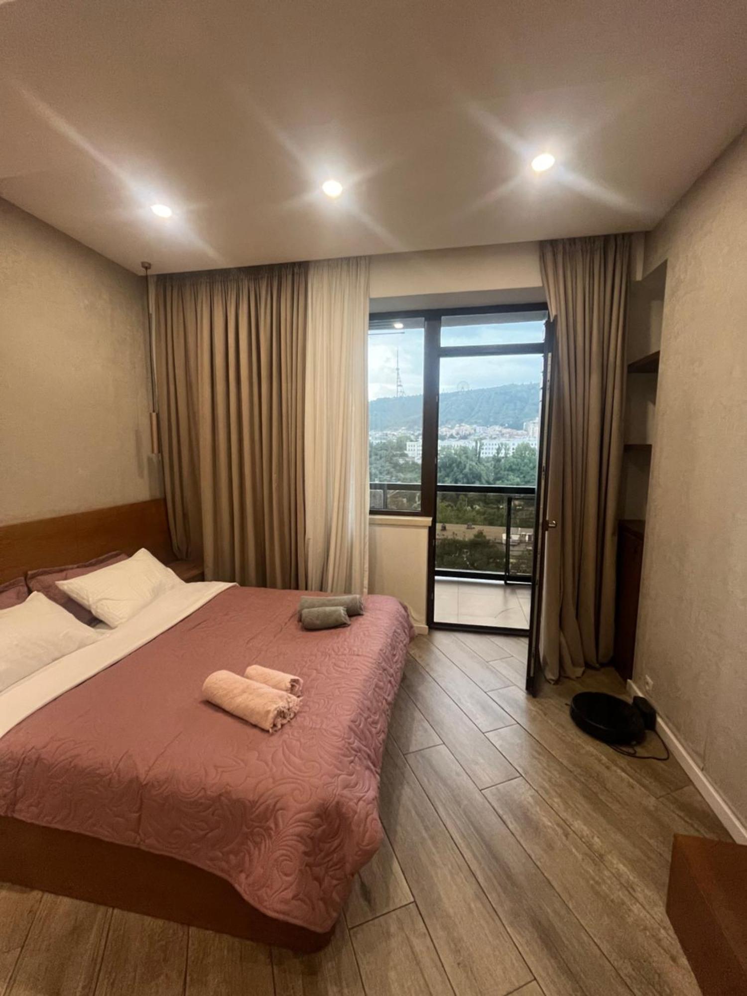 Panorama Khiliani Apartamento Tbilisi Exterior foto