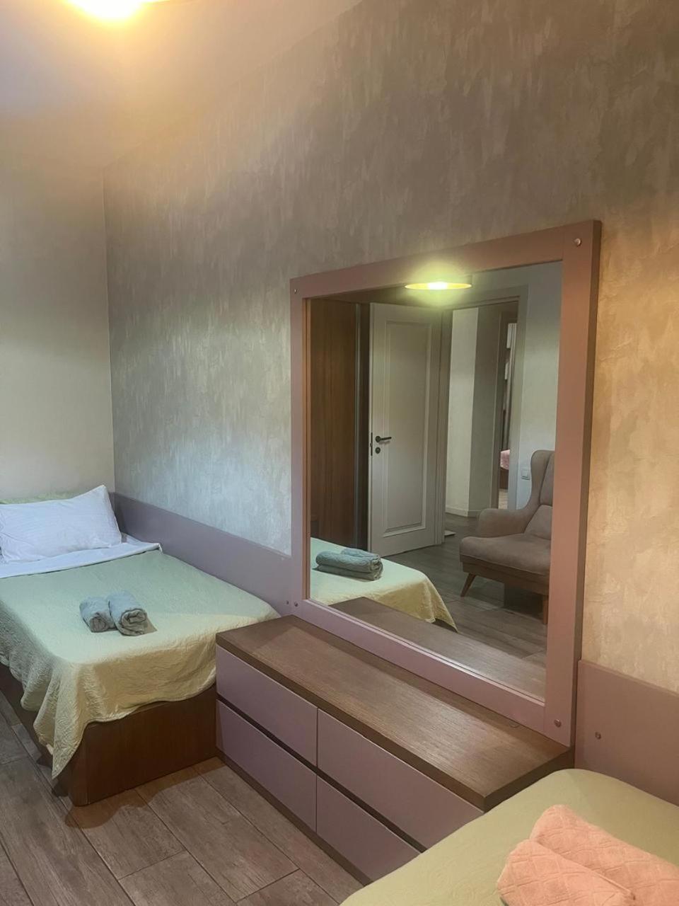 Panorama Khiliani Apartamento Tbilisi Exterior foto