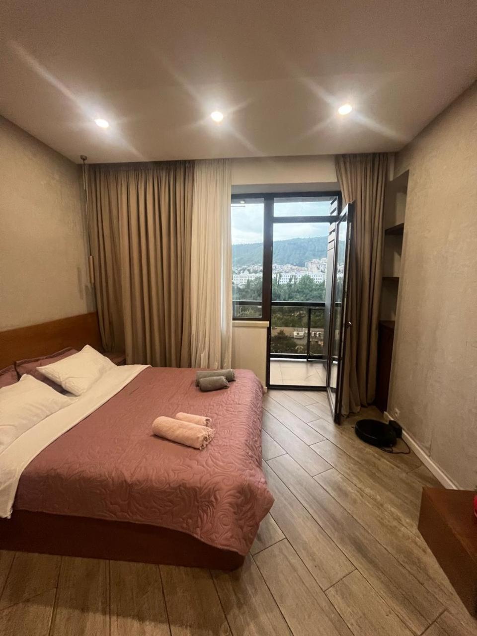 Panorama Khiliani Apartamento Tbilisi Exterior foto